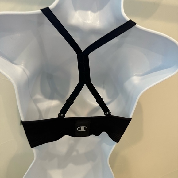NWT Champion Black Sports Bra - Small - Picture 9 of 10